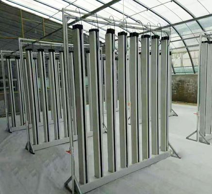 Sistema hidropónico de plantas de jardín de interior Zipgrow con luz LED
